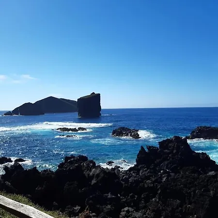 Casa Da Ribeira - Holiday home Mosteiros (Azores)