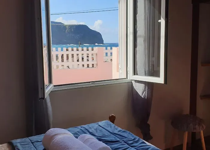 Casa Da Ribeira - Hébergement de vacances