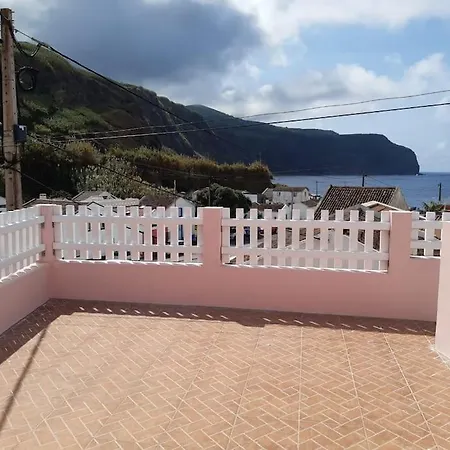 Casa Da Ribeira - Hébergement de vacances