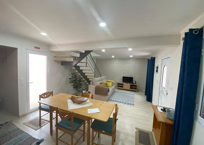 Casa Da Ribeira - מוסטיירוס